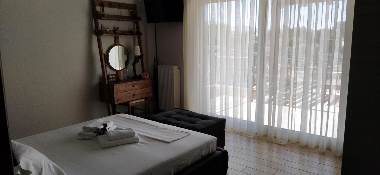Villa Tsios Artemi Extérieur photo